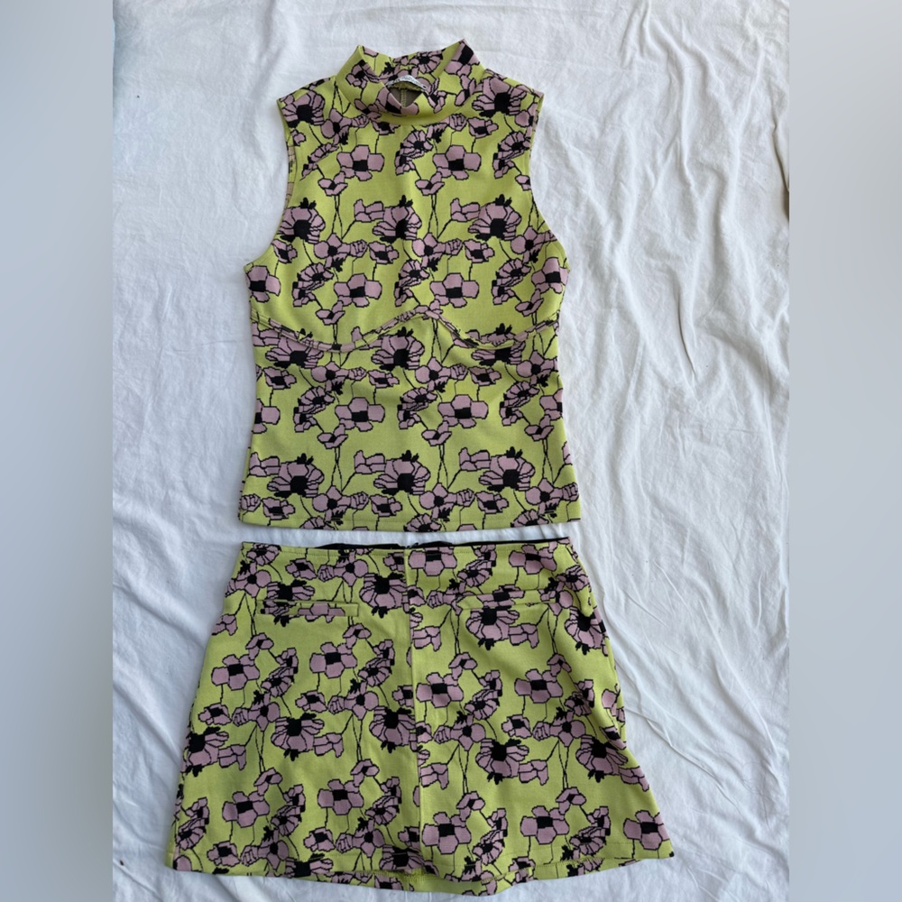 Zara Lime Green and Mauve Floral Top